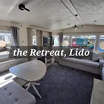 The Retreat Lido Beach