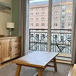 Balcony Waterfront View, 2 Bath, Free Parking