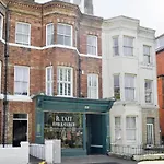 St Martins Square Apartment 2