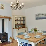 Elm Cottage