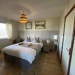 Whitepark Cottage - Your Home Away From Home