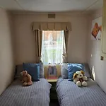 Homely 2 Bedrommed Mobile Home E1