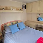 Homely 2 Bedrommed Mobile Home E1