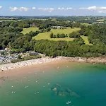 Beachside - Sea Views Village Centre Saundersfoot