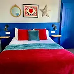 No: 1 The Esplanade Guest Accommodation.