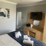 The Wildings Hotel & Tudno'S Restaurant