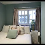 Monmouth House Apartments, Lyme Regis Old Town, Dog Friendly, Parking