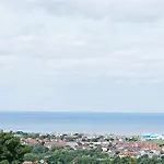 Sunny Rhyl Apartment - Uk44631