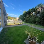 Seaside Haven Retreat - 2 Bedroom Apartment