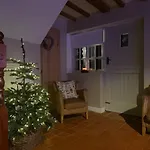 Snowdon Cottage Llanberis Tucked Away In The Mountains Of Snowdonia