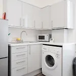 Santiago 10 - Sleeps 10, Free Wifi & Parking
