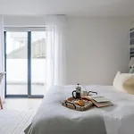 Nautica