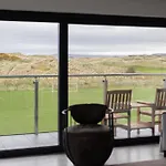 Curran Gate Luxury Serviced Apartments, Portrush