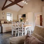 Swallows Nest Cottage