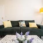 King Street Apartment - 2 Bed