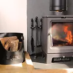 Red Oaks Shepherds Hut