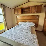 Stunning 6 Berth Caravan With Decking At Southview Holiday Park Ref 33175V