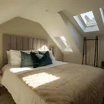 Coral Cottage