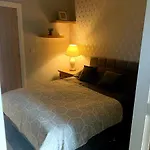 Y Caban-The Cabin-2 Guests-Private Parking-Fast Wifi