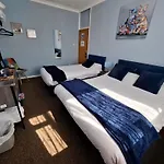 Westbrook Lodge Guest House
