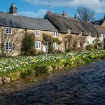 The Richmond Bed And Breakfast - Adults Only