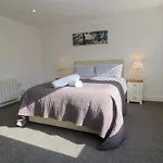 Flat 1
