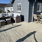 Seashell Cove At The Bay Filey, Sleeps 4-6, 2 Dogs Welcome For Free