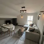 Stylish And Cozy Apartment!