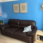Cozy Little House 3 Minutes From Brunswick Train