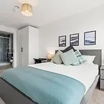 The Silver Suite 2Beds - Central - Free Parking