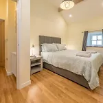 Bryn-Mawr