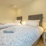 Bryn-Mawr
