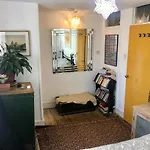 Seafront Balcony, Lovely Spacious Relaxing Flat