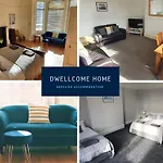 Dwellcome Home Ltd 4 King Bedroom Townhouse, Free Parking, Fast Wifi, Fully Equipped Kitchen, 15 Min Drive To Nissan, 20 Min To Newcastle Sunderland, Ideal For Long Term Contractor Etc Stays, Regular Housekeeping Option - See Our Site For Assurance