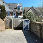 Hydeaway Beautiful 3 Bedroom House In A Great Location