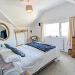 The Hillocks, Looe - Two Bedroom House With Fabulous Views Of Looe Town And Harbour