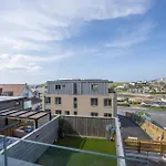 Ebbtide, Porth, Newquay