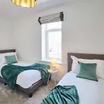 Host & Stay - Harbour View Cottage