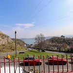 4 Bay View Terrace