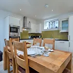 Finest Retreats - The Boat House