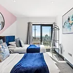 Seaview West Terrace - Central - Contractors