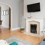 Cozy 3Br Near Anfield & Goodison & Netflix