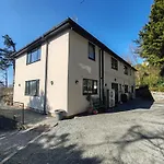 Bryn Mynach Guest House