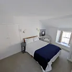 Cosy Beach Cottage - Cawsand