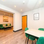 Bloomsaway Seafront Two Bedroom Bn112Shp01