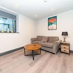 Bloomsaway Seafront One Bedroom Bn112Shp04