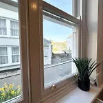 The Slipway Suite Fowey Harbour & Parking 1 Min