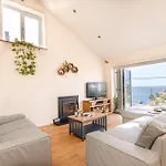 Sea Views, Portreath, Cornwall, Hot Tub, Sauna