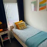 Stay-K-Belfast Cosy Entire House 10 Mins From City Centre