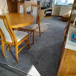 Millfield Caravan Site, Caravan L6